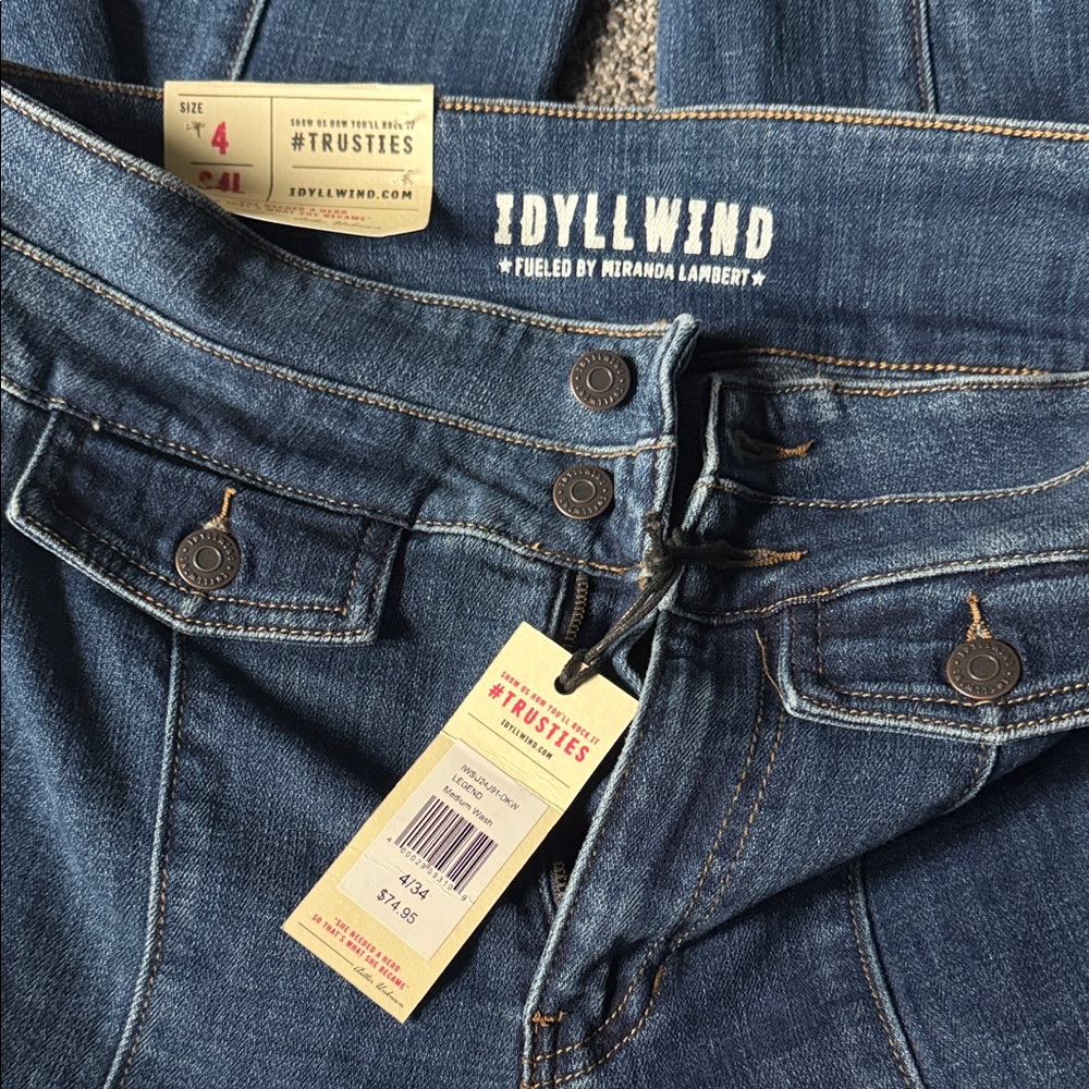 Idyllwind High Rise Blue Jeans - Picture 2 of 4